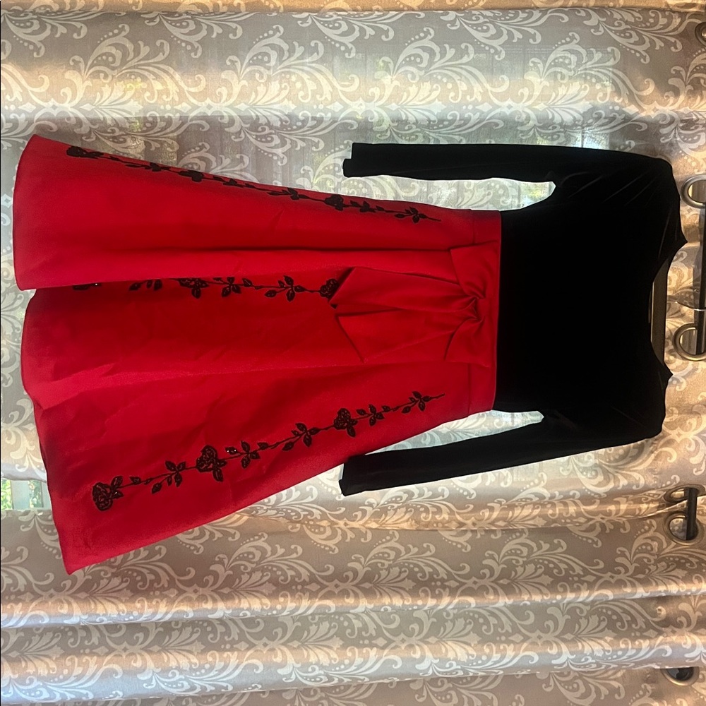 Girls dress